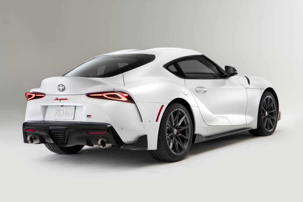 https://autogreeknews.gr/wp-content/uploads/2022/04/2023-Toyota-Supra-3.jpg
