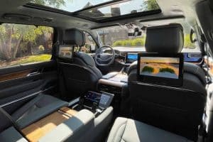 2023-jeep-wagoneer-l-and-grand-wagoneer-l (12)