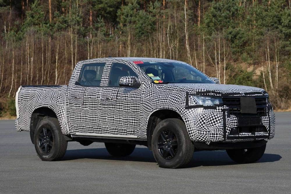 https://autogreeknews.gr/wp-content/uploads/2022/04/2023-vw-amarok-teaser-9.jpg