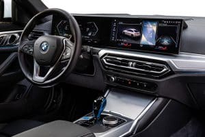 BMW-i4-eDrive40-(7)