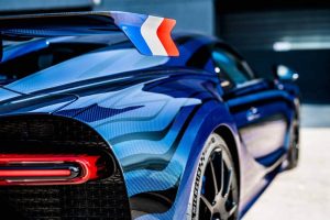 Bugatti-Chiron-“Vagues-de-Lumière”-8