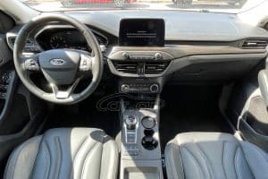 Ford-Focus-Vignale-2021-(7)