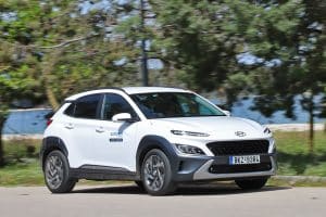 Hyundai-Kona-Hybrid-(4)