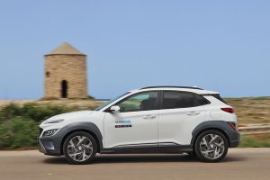 Hyundai-Kona-Hybrid-(9)