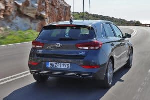 Hyundai-i30-1.0-T-GDi-DCT-(3)