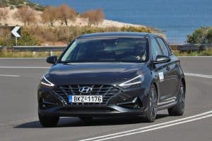 Hyundai-i30-1.0-T-GDi-DCT-(7)