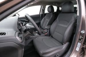 Hyundai_i30_fastback_044