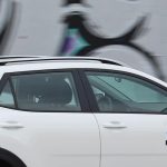 Kia-Stonic-side-roof