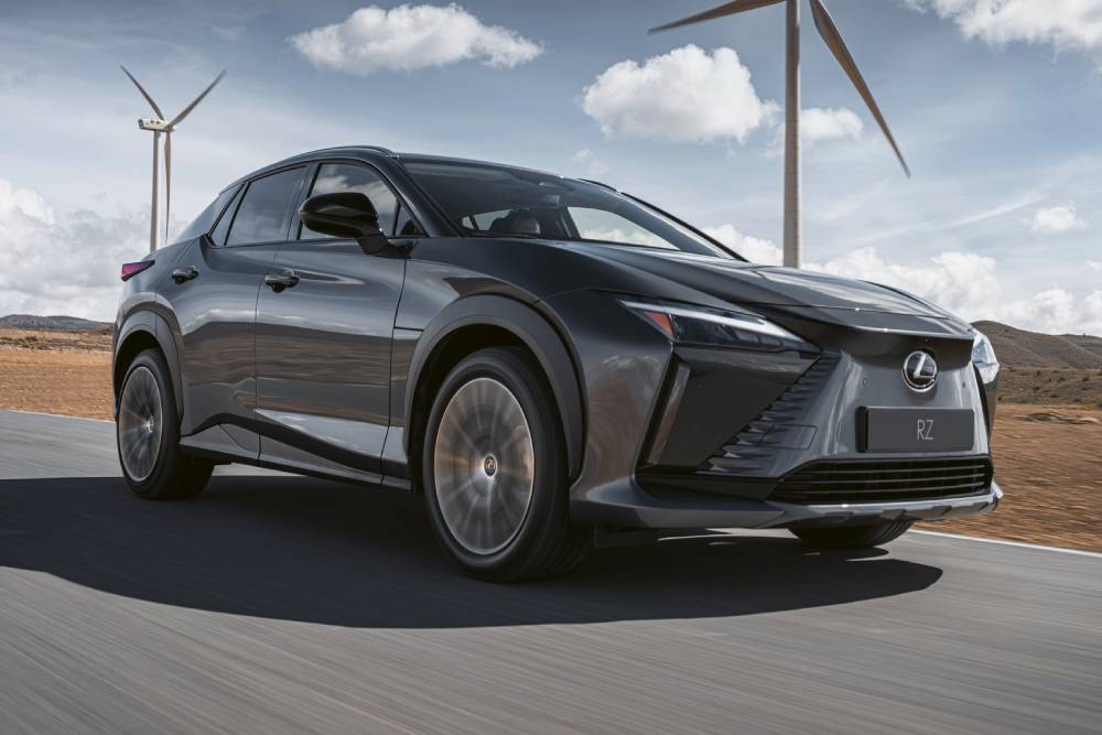 https://autogreeknews.gr/wp-content/uploads/2022/04/Lexus-RZ-450e-108.jpg
