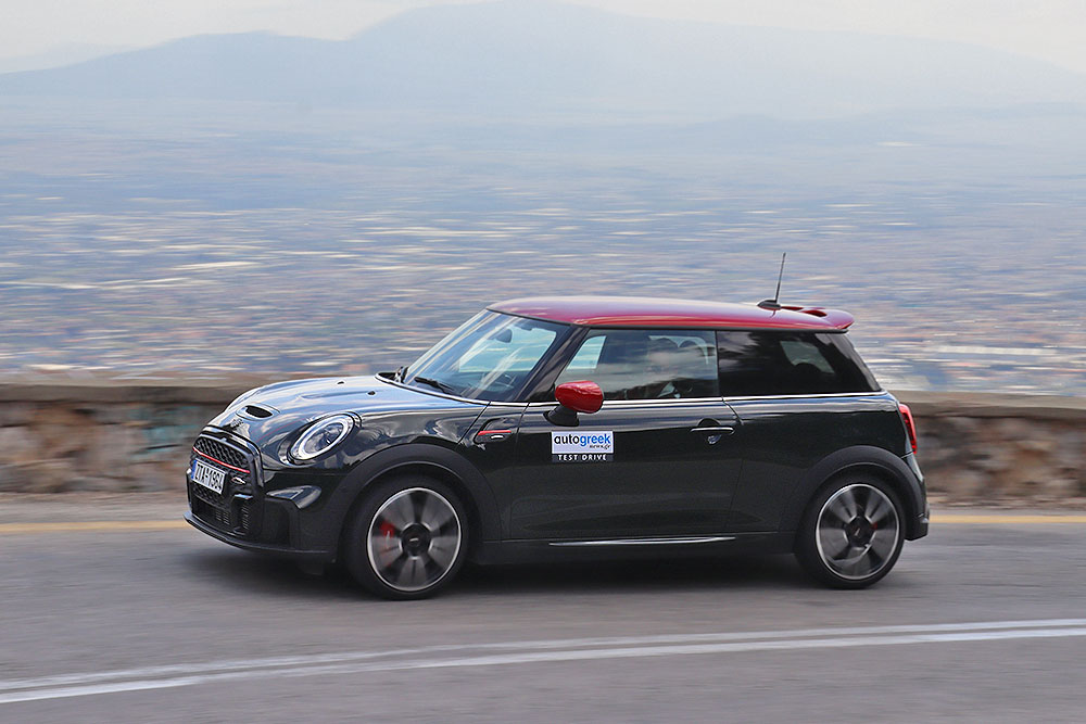 https://autogreeknews.gr/wp-content/uploads/2022/04/MINI-Cooper-S-JCW-18.jpg
