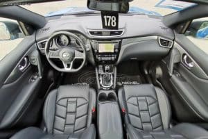 Nissan-Qashqai-2019-(2)