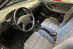 Nissan Sentra 1992 (10)