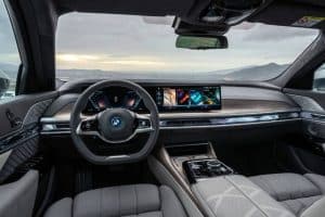 P90458248_The_new_BMW_i7_xDrive60._European_model_shown