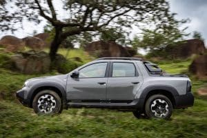Renault-Duster-Oroch-2022-(10)