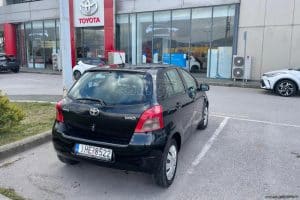 Toyoa-Yaris-500.115-km-(2)
