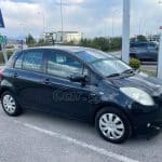 Toyoa-Yaris-500.115-km-(5)