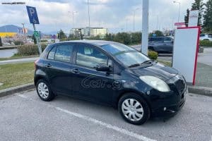 Toyoa-Yaris-500.115-km-(5)