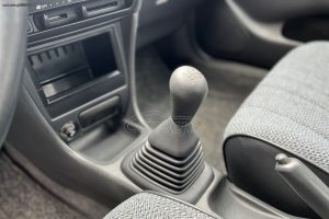 Toyota-Corolla-1994-(7)