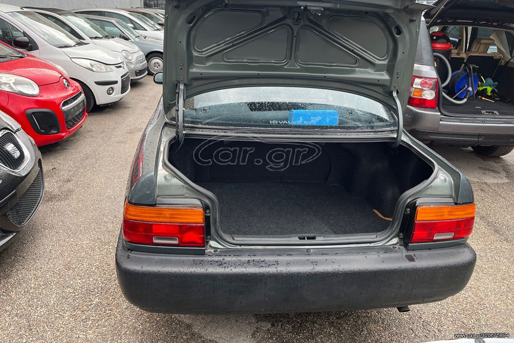 https://autogreeknews.gr/wp-content/uploads/2022/04/Toyota-Corolla-1994-8.jpg