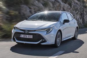 Toyota-Corolla-Hybrid
