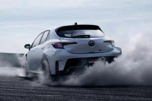 Toyota-GR-Corolla (10)