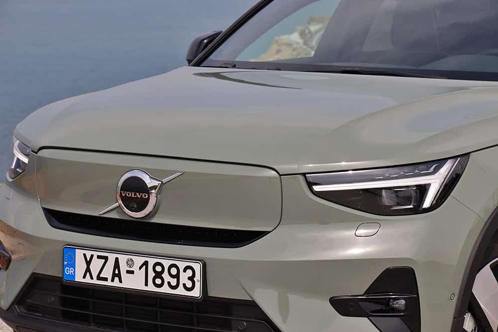 https://autogreeknews.gr/wp-content/uploads/2022/04/Volvo-C40-P8-11.jpg
