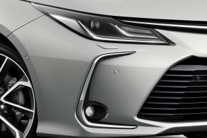 corolla-sedan-fanari