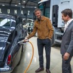 david-beckham-gifts-son-brooklyn-a-500000-electric