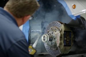 dry ice blasting a mclaren f1 03