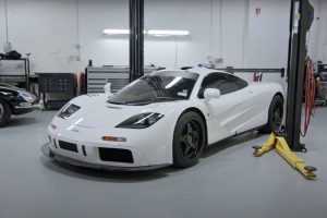 dry ice blasting a mclaren f1 04