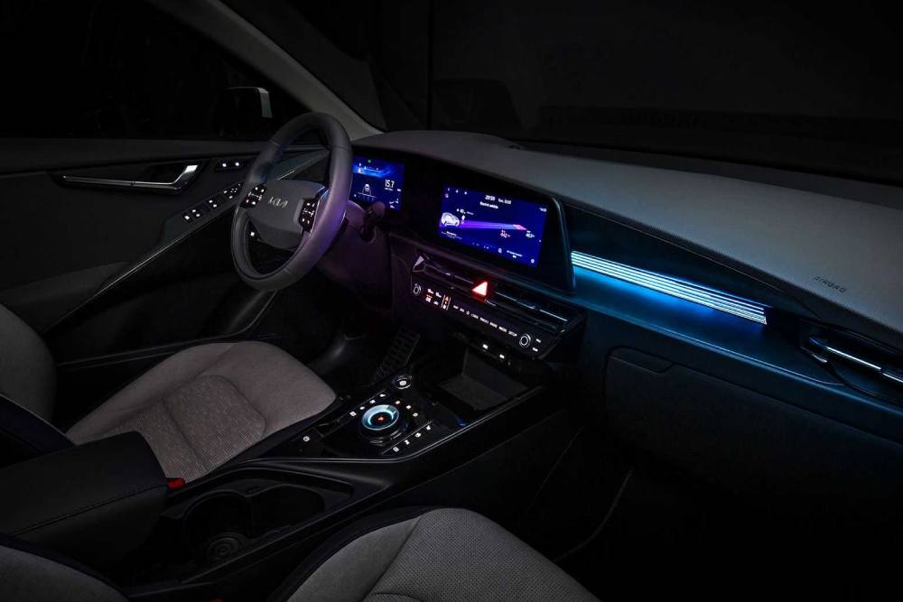 https://autogreeknews.gr/wp-content/uploads/2022/04/kia-niro-ev-2022-in-der-ersten-sitzprobe-10.jpg