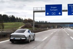 mercedes-benz-vision-eqxx-real-world-test (13)