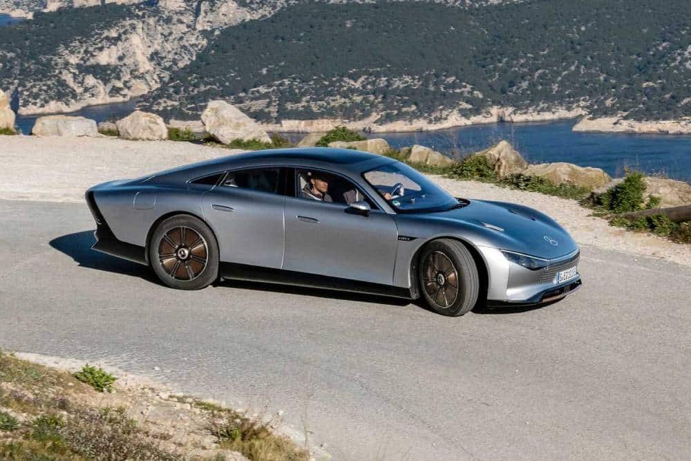https://autogreeknews.gr/wp-content/uploads/2022/04/mercedes-benz-vision-eqxx-real-world-test-18.jpg