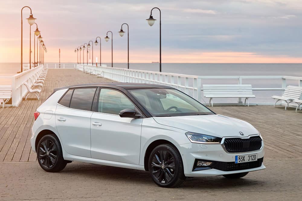 https://autogreeknews.gr/wp-content/uploads/2022/04/skoda-fabia-2022-1.jpg