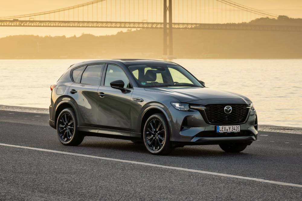 https://autogreeknews.gr/wp-content/uploads/2022/05/1-2022_mazda_cx-60_portugal_mg_still_016-1.jpg