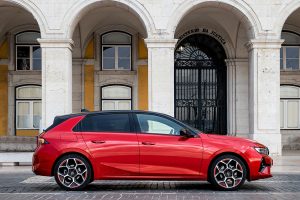 10_Opel-Astra-518272