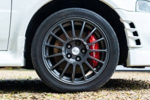 1999-Mitsubishi-Lancer-EVO-VI-17