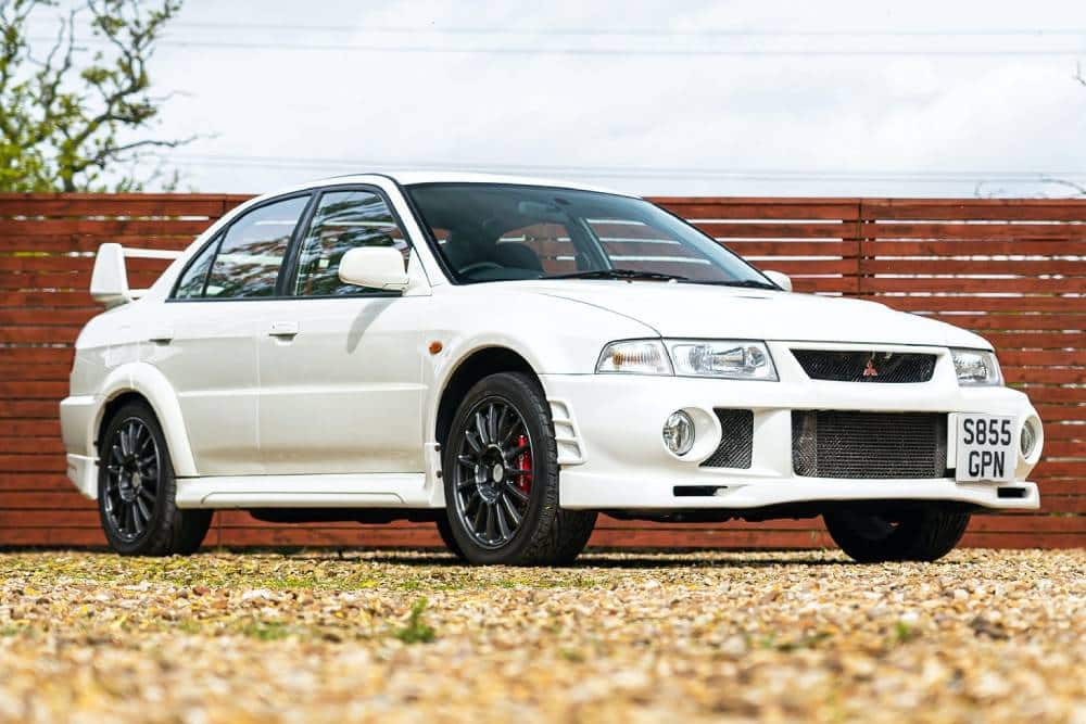 https://autogreeknews.gr/wp-content/uploads/2022/05/1999-Mitsubishi-Lancer-EVO-VI-6.jpg