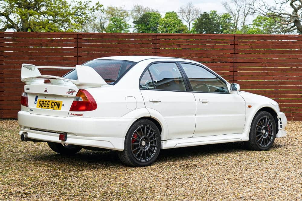 https://autogreeknews.gr/wp-content/uploads/2022/05/1999-Mitsubishi-Lancer-EVO-VI-8.jpg