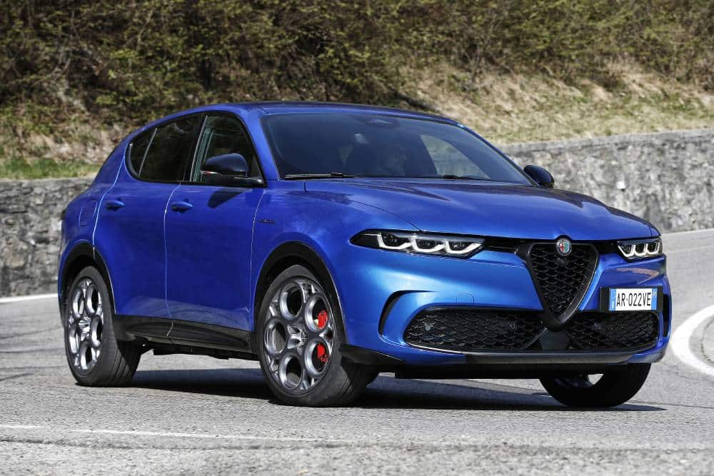 https://autogreeknews.gr/wp-content/uploads/2022/05/19_Alfa-Romeo-Tonale.jpg