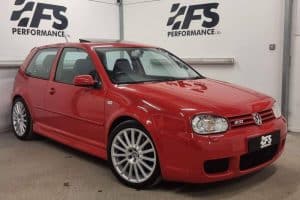 2003 tornado red vw golf r32 (1)