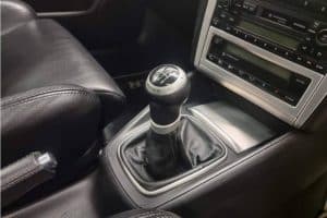 2003 tornado red vw golf r32 (7)