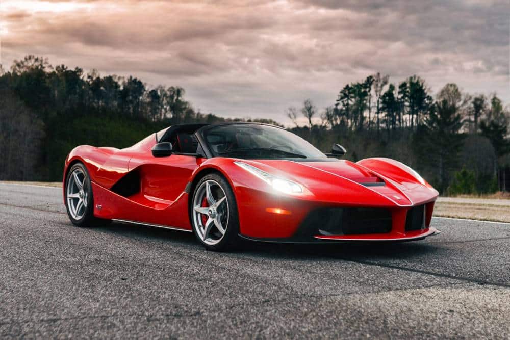 https://autogreeknews.gr/wp-content/uploads/2022/05/2017_ferrari_laferrari-aperta_09932D6A-1982-4F95-9.jpg