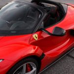2017_ferrari_laferrari-aperta_7F60B3D6-6816-4D4F-B
