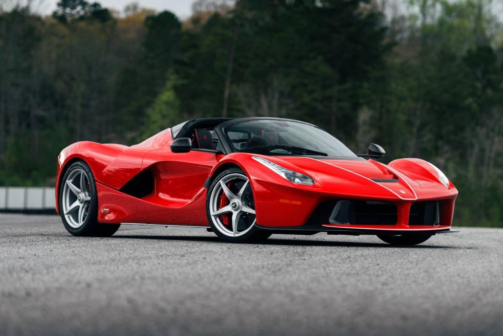 https://autogreeknews.gr/wp-content/uploads/2022/05/2017_ferrari_laferrari-aperta_B9B8186A-16B3-405D-A.jpg
