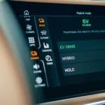 2021-Bentley-Flying-Spur-Hybrid_05