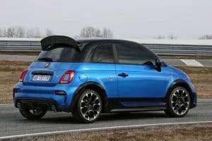 2022-Abarth-695-Tributo-131-Rally-12