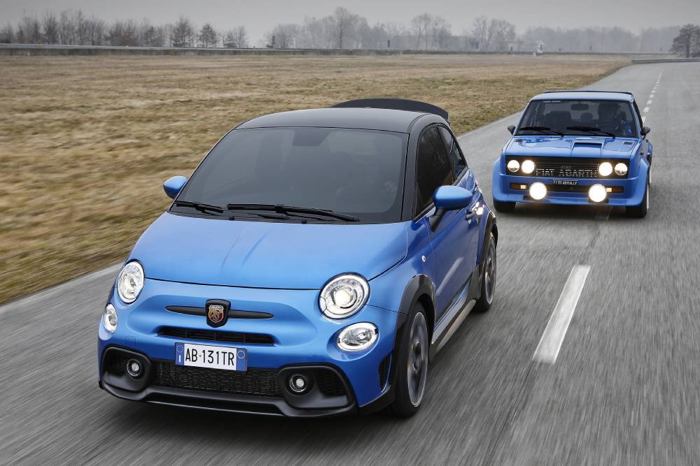 https://autogreeknews.gr/wp-content/uploads/2022/05/2022-Abarth-695-Tributo-131-Rally-19.jpg