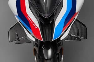 2022-bmw-m-1000-rr-m-division-s-spectacular-first- (15)
