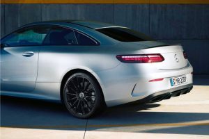 2022-mercedes-e-class-night-edition (5)